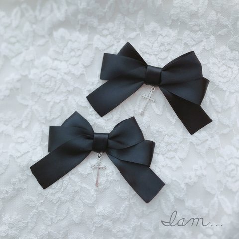 mini ＊ cross  charm ribbon hair clip