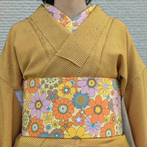黄花レトロのコルセット帯と半衿