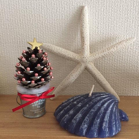 松ぼっくりのナチュラルクリスマスツリー