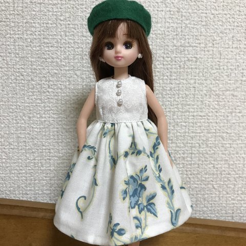 リカちゃんの洋服&ベレー帽