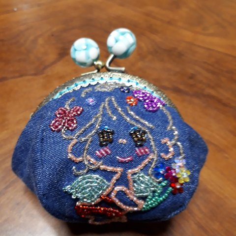 ビーズ刺繍　がま口　天使