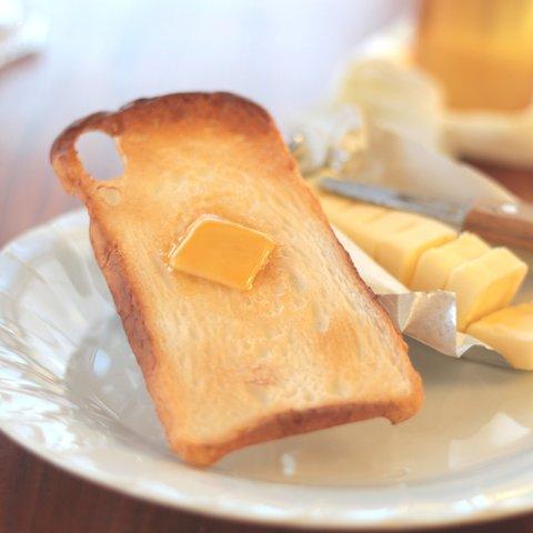 〈iPhoneXS MAXスマホケース〉妖精のバタートースト