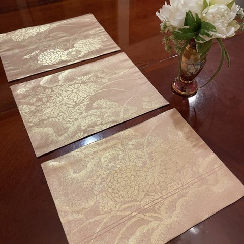 2015 豪華刺繍正絹ティーマット3枚セット　帯リメイク
