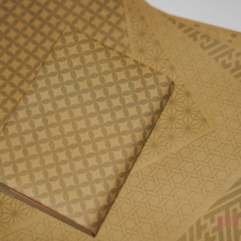 紙製ブックカバー　和柄パターン2