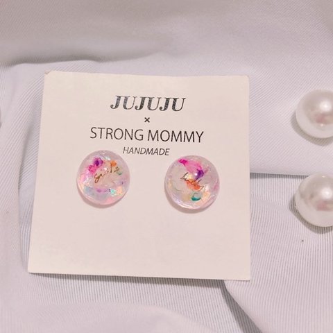 💐本物のお花が入ったピアス×smile×luckyロゴ🤩樹脂ピアス