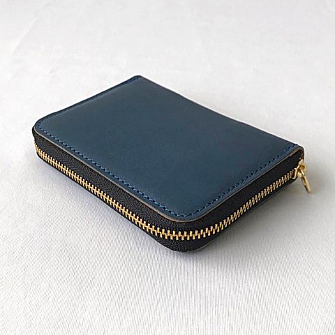 栃木レザー使用のラウンドジップ型の小銭入れ財布