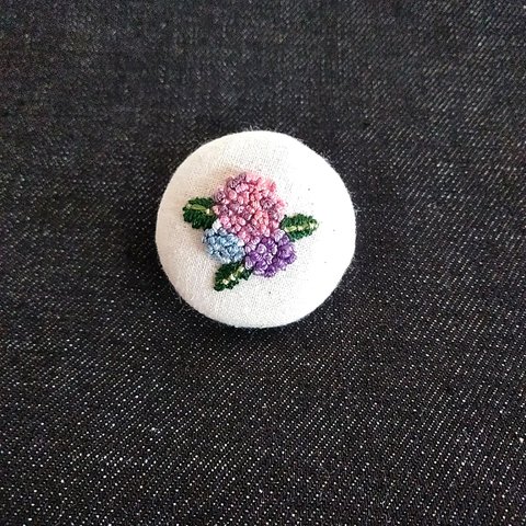 刺繍ブローチ・ヘアゴム　✿あじさい✿