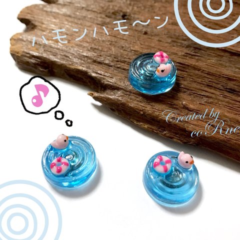 ”ミニミニピンクの浮き輪とあひるちゃんの水遊び” お水の輪っか 小さな波紋マグネット/磁石 ＊再販×3
