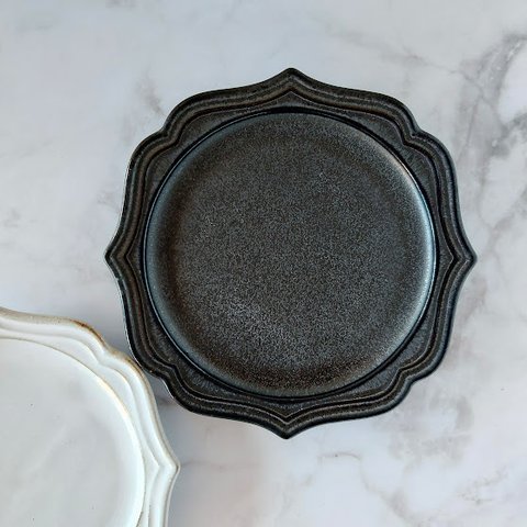 陶器のキャンドル皿 （キャンドルプレート）【黒】