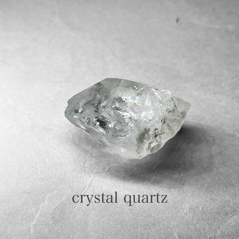 brazil crystal quartz：self healed / ブラジル産水晶原石13：セルフヒールド ( レインボーあり )