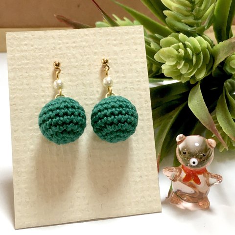 【再販3】💚グリーン💚のニットボールピアス《通年素材》