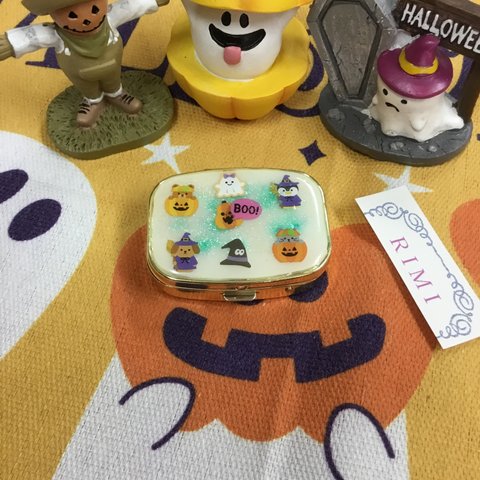 ハロウィンピルケース新作