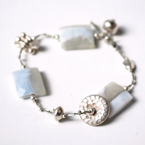 -Owhee blue opal- silver braid bracelet