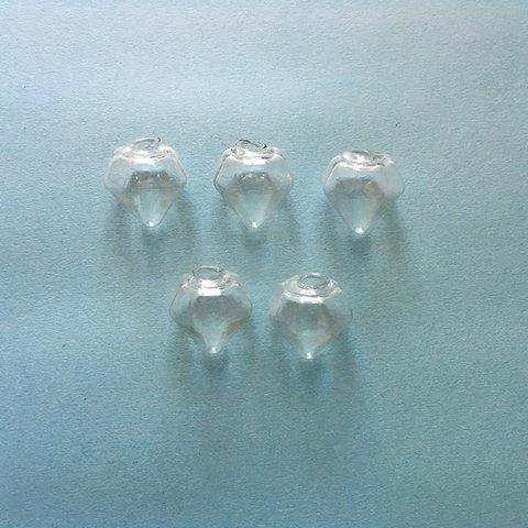 ダイヤモンド型のガラスドーム（5個）