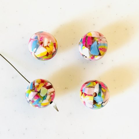 Colorful 16mm Beads