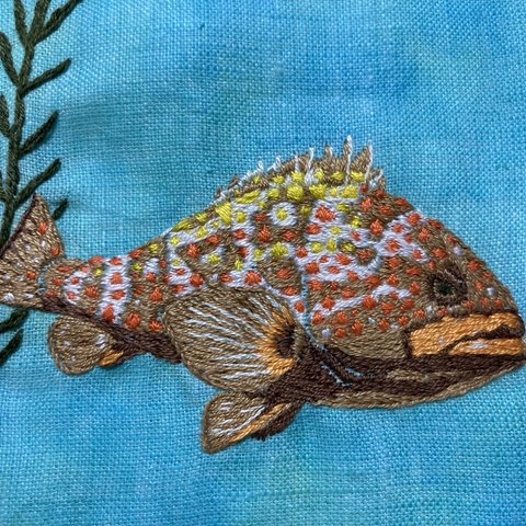 お魚の刺繍アート