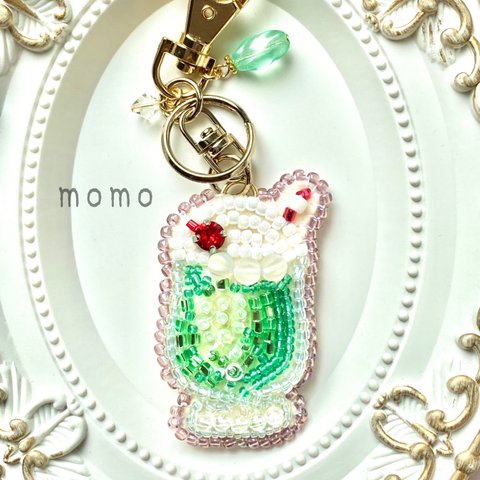 Refreshingクリームソーダ˚✧₊ビーズ刺繍キーホルダー