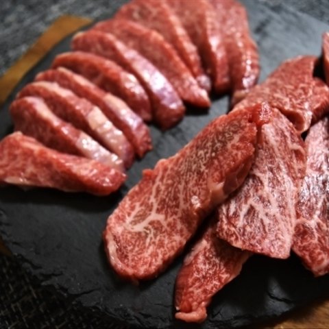 近江牛焼肉用（モモ）500g　送料無料