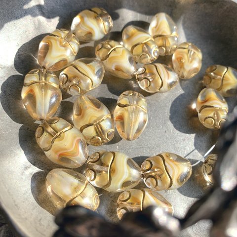 【2コセット】JIRI＊IVANA#czech beads#チェコビーズ　スカラベscarab 19✖️13㎜不規則marble crystal＊beige/bronze
