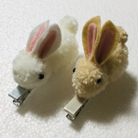 ポンポンうさぎヘアクリップ🐇