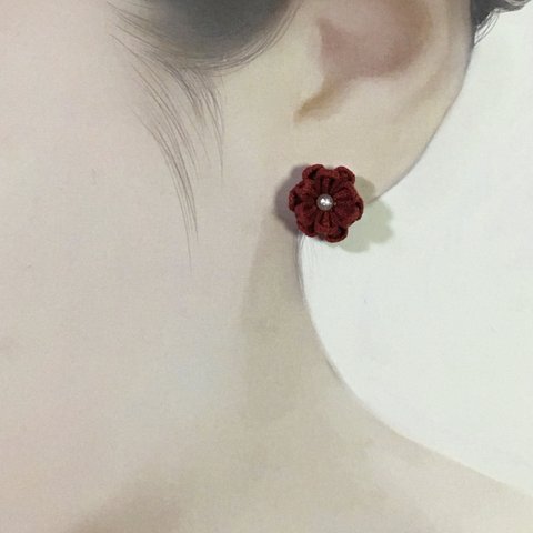 リネンの春花ピアス