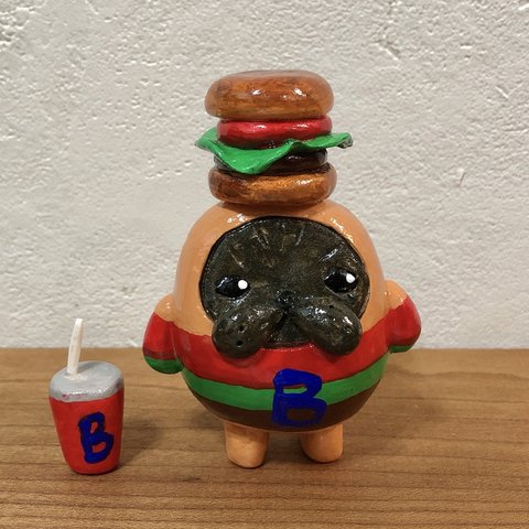 ハンバーガーのフレンチブルドッグ