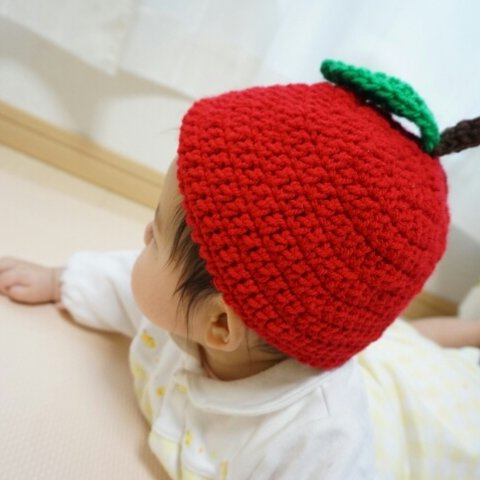 可愛いりんごの帽子【再販22】