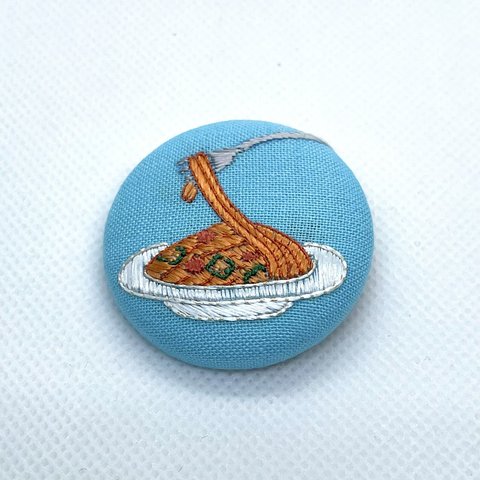 ナポリタンスパゲッティ 刺繍　ブローチ