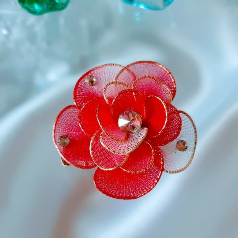 【メッシュフラワー】お花のアクセサリー　お花のコサージュ