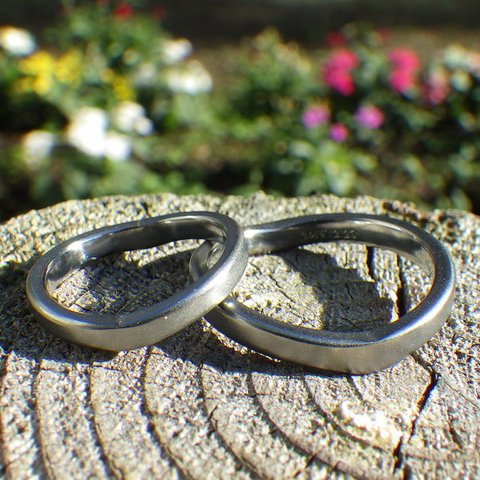 【金属アレルギー対応】 ハートリング・ハフニウムの結婚指輪