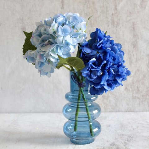 【リアル造花】しっとりブルー紫陽花を２輪束ねたブーケ【花器別売り】