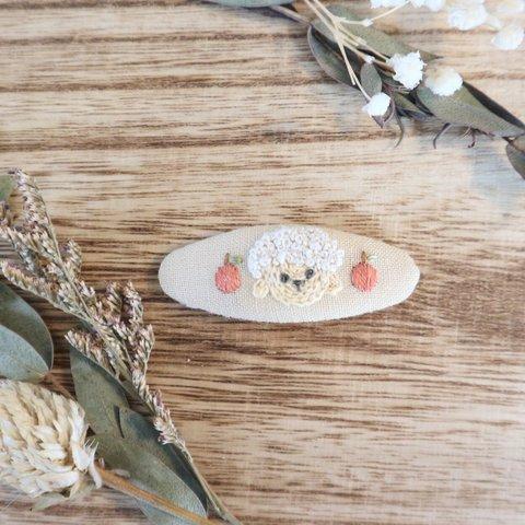 刺繍ぱっちんピン ひつじ