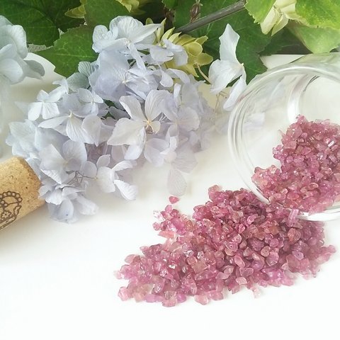 ∴天然石ビーズ∵  紫陽花チップ  赤紫色