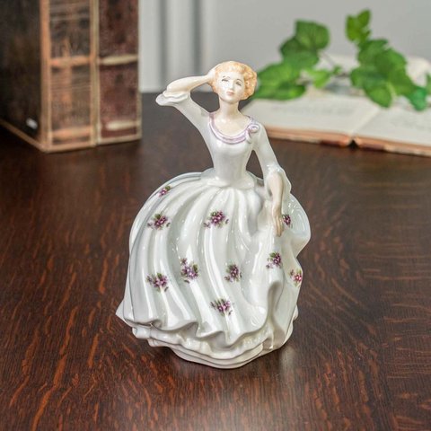 英国【ROYAL DOULTON ロイヤルドルトン /MAUREEN モーリーン】レディー フィギュリン　2000018819357