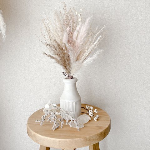 パンパスグラスと小花のミニブーケ　ベージュピンク　ドライフラワー　スワッグ