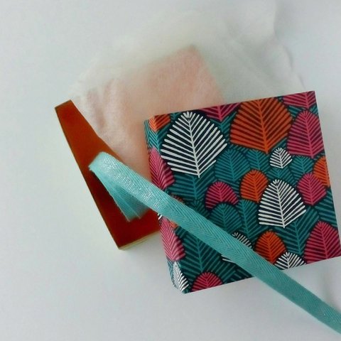 小物用🎁松葉模様のギフトBOX