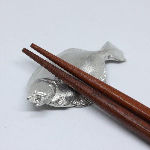 錫製箸置き　ヒラメ