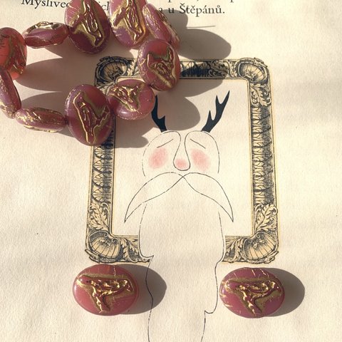 【1コずつ販売】JIRI＊IVANA#czech beads#チェコビーズraven 22✖️16㍉  pink/bronze