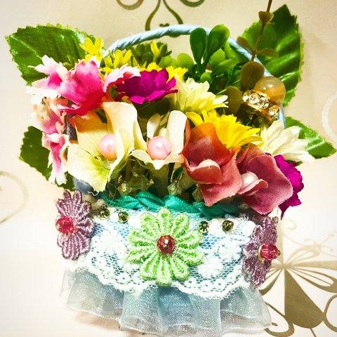 小さいお花達の集い💐Flower basket   『お祝い』『贈り物』『プレゼント』『記念日』『敬老の日』『いい夫婦の日』