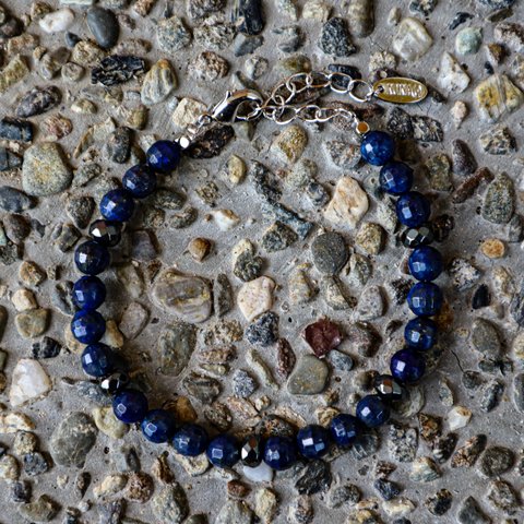 Single bracelet 《lapis lazuli−roundcut》