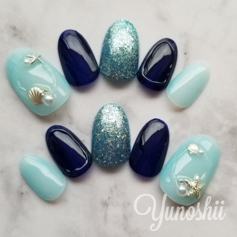 Dazzlin Summer Nail Blue