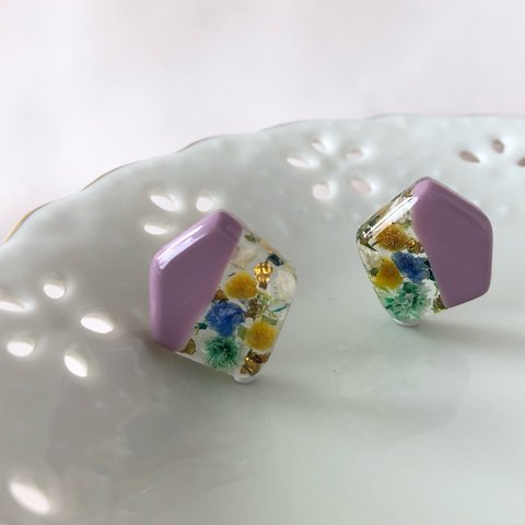 くすみピンク レジン フラワー ピアス