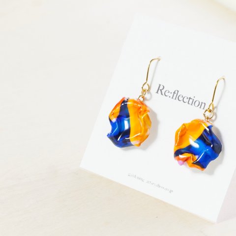 blossom hookピアス/イヤリング(orange&blue)