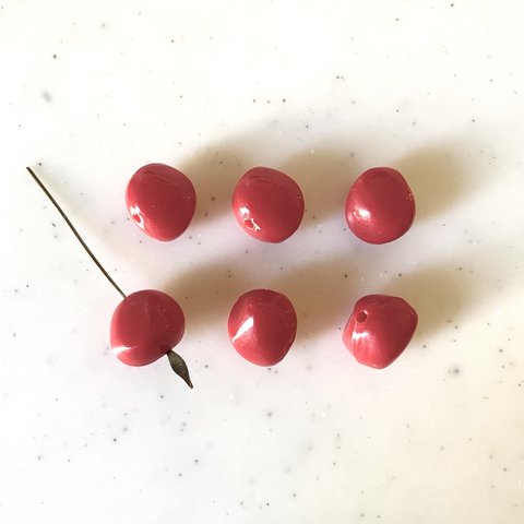 Vintage Red Geometric Oval Beads