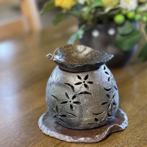 【再販】お茶の香りと可愛いお花の灯りが楽しい焼き締め茶香炉3点セット