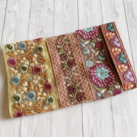 【50㎝×4本】インド刺繍リボン　アソート　No.64