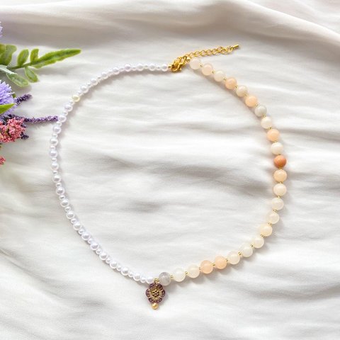 natural stone & pearl beads  necklace