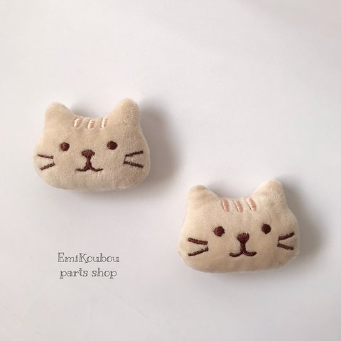 【再販】42㎜×55㎜　ふわふわアップリケ❤︎ニャンニャンにゃんこ（茶とら）❤︎2pcs-611