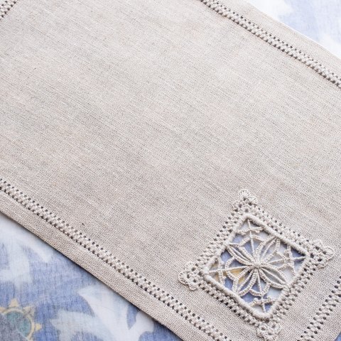 Masako Newton Embroidery ×A.F.E  ラスキンレース　Place mat　上級者向けキットです