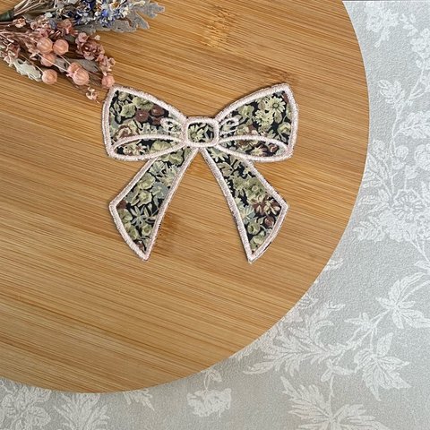 大人かわいい♡リバティ刺繍ワッペン（large）